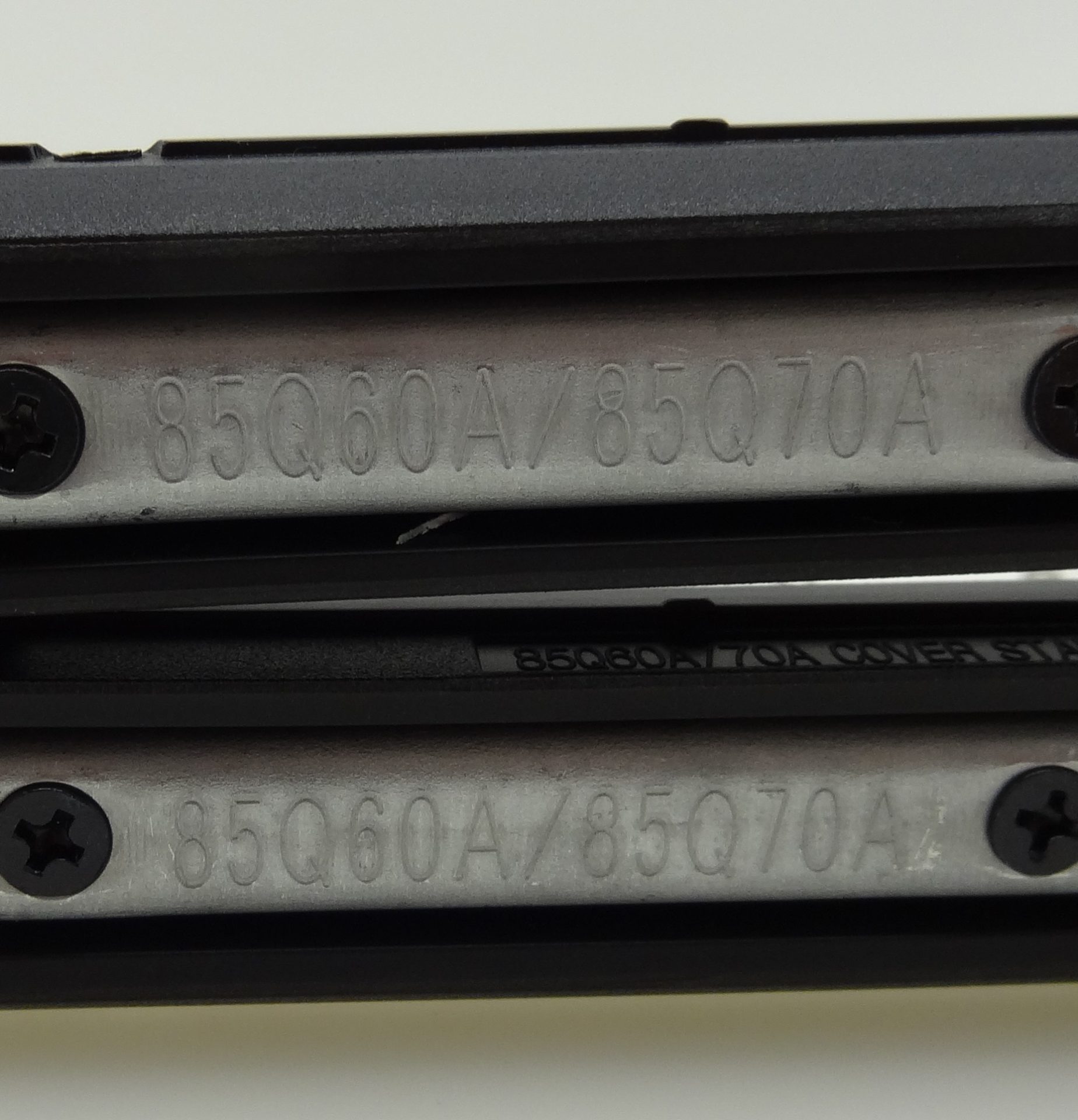 New Samsung QN85Q70AAFXZA BN96-53113A.BN96-53114A (BN63-19403A / BN63-19404A)... - Picture 3 of 5